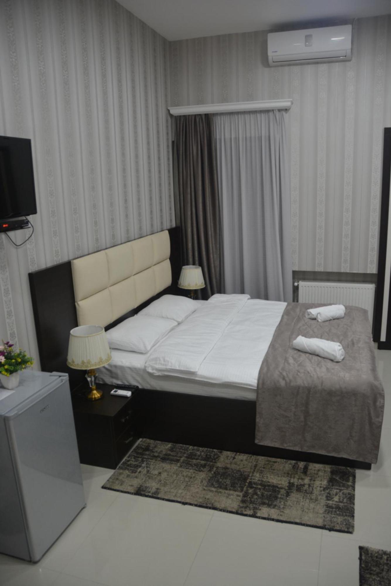 Hotel Brick House Тбилиси Экстерьер фото