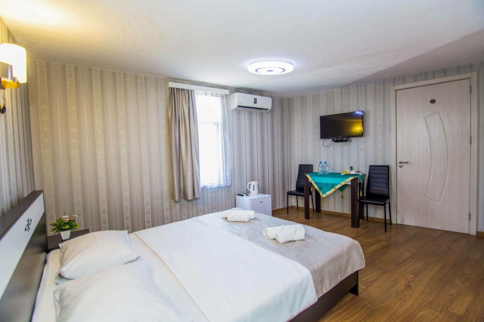Hotel Brick House Тбилиси Экстерьер фото